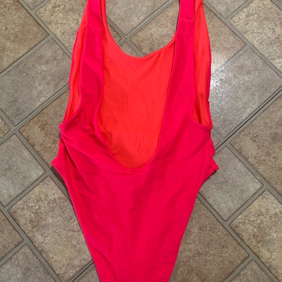Aerie one piece swimming suit - red - Picture 3 of 3
